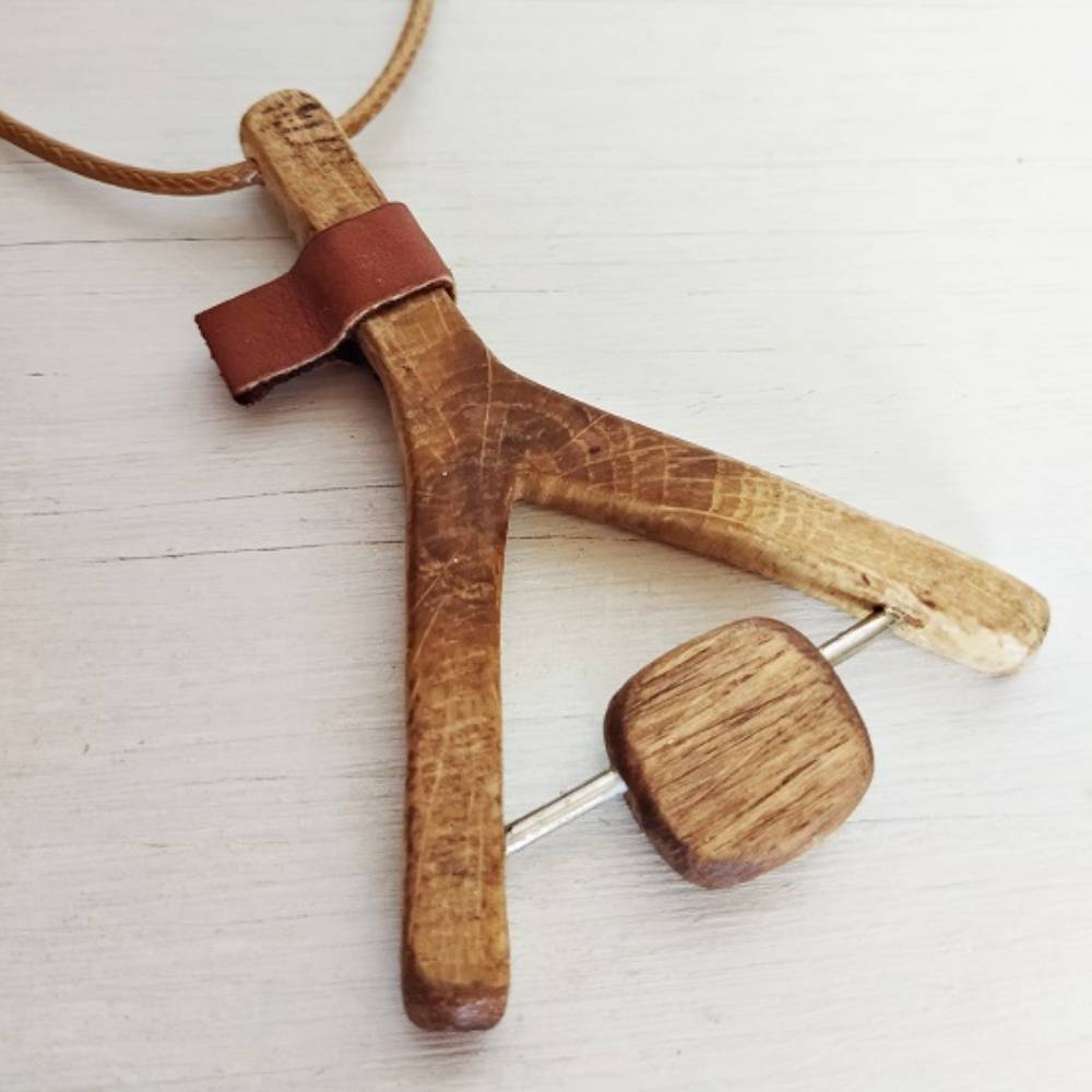 Doğal Ağaç Kolye K2026